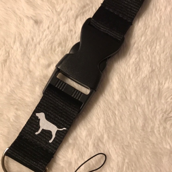 ✅2X Host Pick✅ Black Love Pink Lanyard, NWOT - Picture 4 of 4